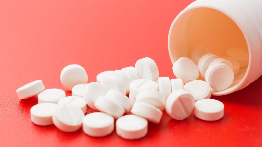 Photo of aspirin tablets.